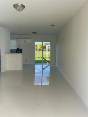 Empty room, Interior, Kitchen