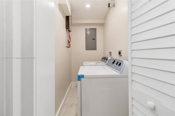 Interior, Marble, Recessed Lighting, Utility Closets, Washer
