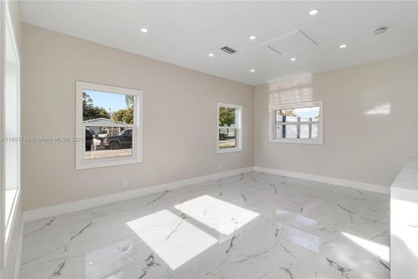 Empty room, Interior, Marble, Recessed Lighting