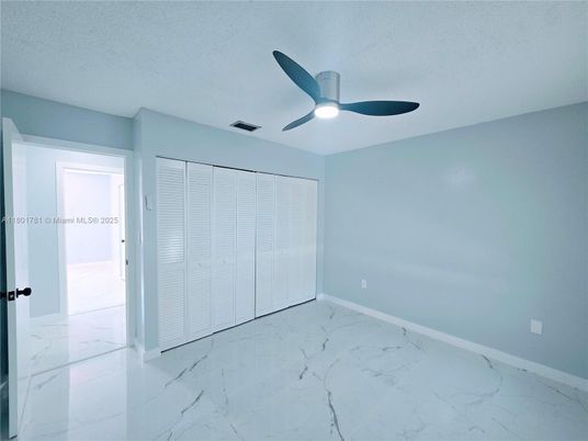 Empty room, Interior, Marble