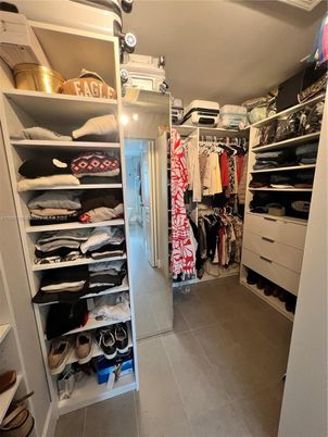 Interior, Walk-in Closets