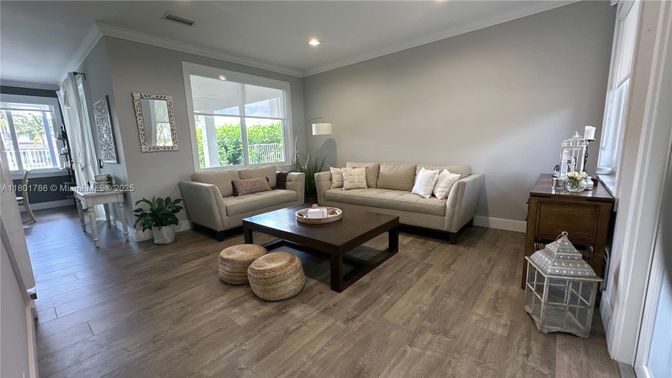 Interior, Living room, Recessed Lighting, Wood Texture Flooring