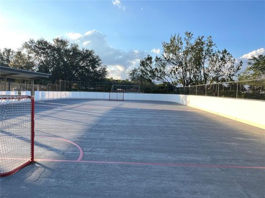 Exterior, Tennis Courts