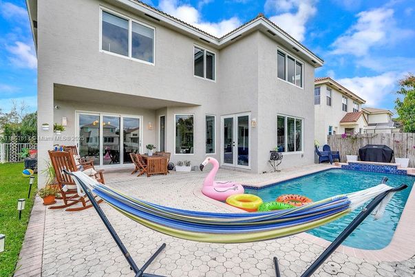 Backyard, Exterior, Pool