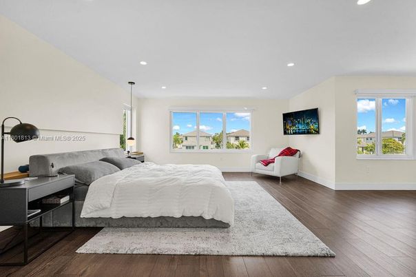 Bedroom, Interior, Recessed Lighting, Wood Texture Flooring