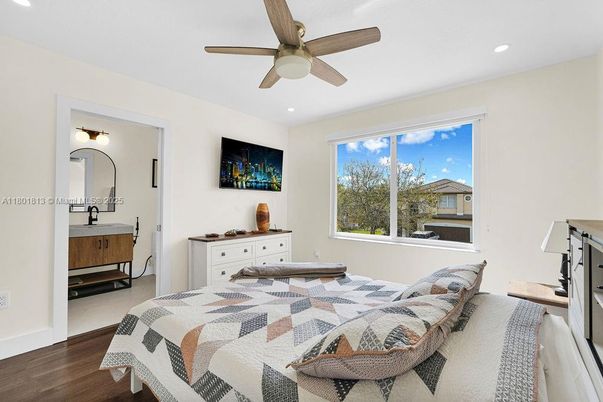 Bedroom, Interior, Recessed Lighting, Wood Texture Flooring
