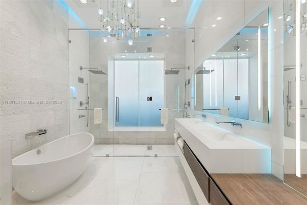 Bathroom, Dual Sink Vanities, Free Standing Baths, Glass Shower, Interior, Pendant Lights, Recessed Lighting