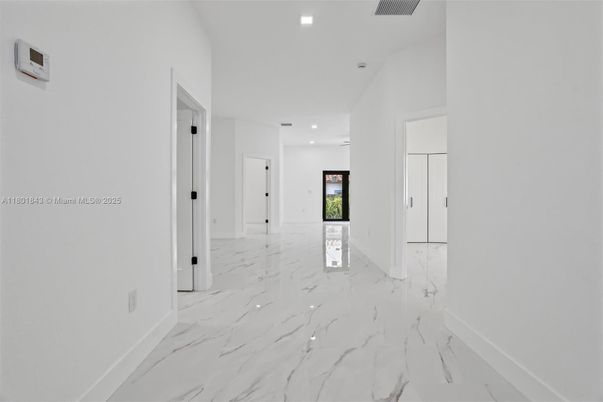 Interior, Marble, Recessed Lighting