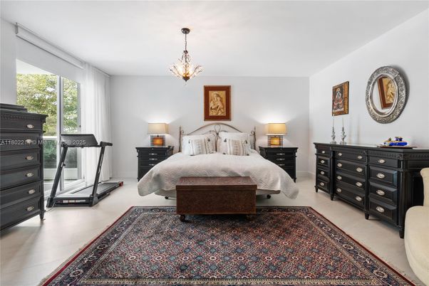 Bedroom, Interior, Pendant Lights