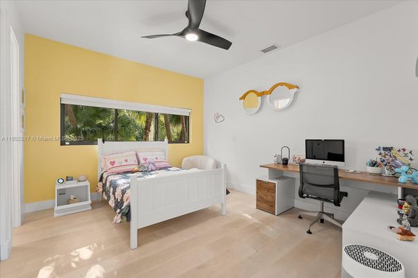 Bedroom, Home Office, Interior, Wood Texture Flooring