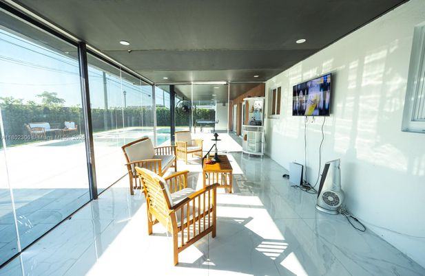 Interior, Marble, Recessed Lighting