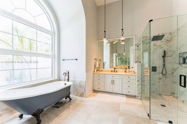 Bathroom, Free Standing Baths, Glass Shower, Interior, Marble Walls, Pendant Lights