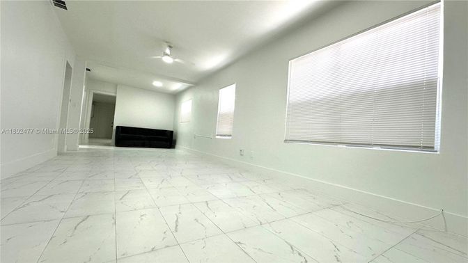 Empty room, Interior, Marble