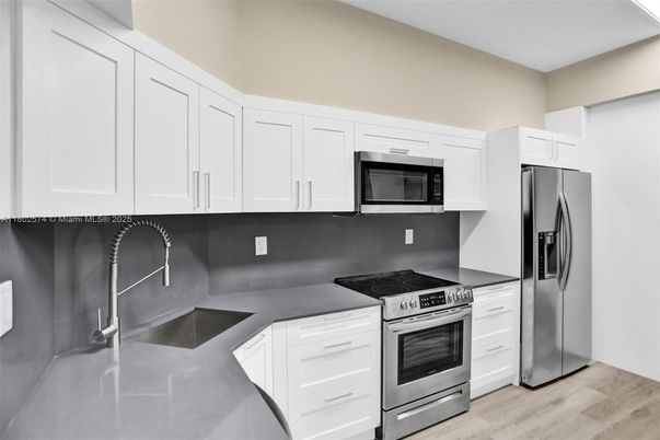 Interior, Kitchen, Stainless Steel Appliances, Wood Texture Flooring