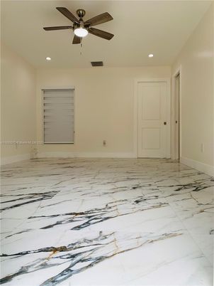 Empty room, Interior, Marble, Recessed Lighting