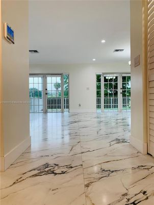 Empty room, Interior, Marble, Recessed Lighting