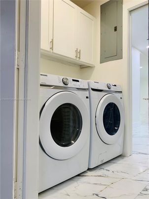 Interior, Marble, Utility Closets, Washer