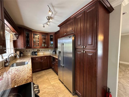 Interior, Kitchen, Stainless Steel Appliances