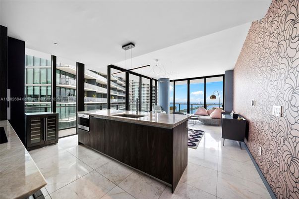 Interior, Kitchen, Living room, Pendant Lights