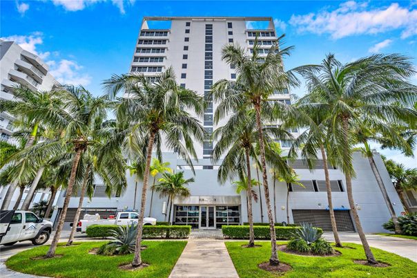 Exterior, Facade, Condo Building