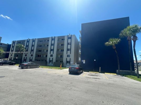 Exterior, Facade, Condo Building