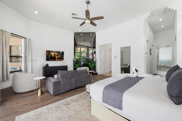 Bedroom, Interior, Recessed Lighting, Wood Texture Flooring
