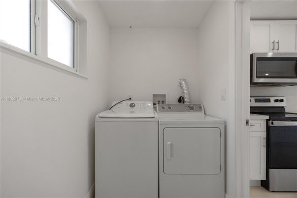 Interior, Utility Closets, Washer