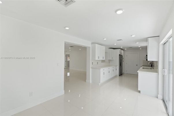 Interior, Kitchen, Recessed Lighting