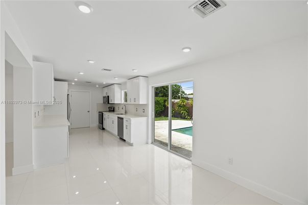 Interior, Kitchen, Recessed Lighting