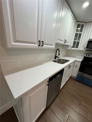 Interior, Kitchen, Recessed Lighting, Wood Texture Flooring
