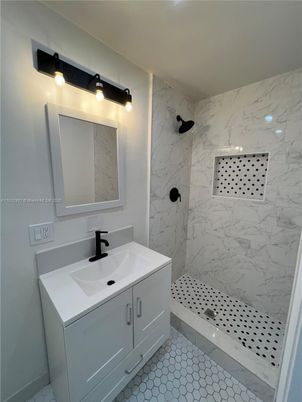 Bathroom, Interior, Marble Walls