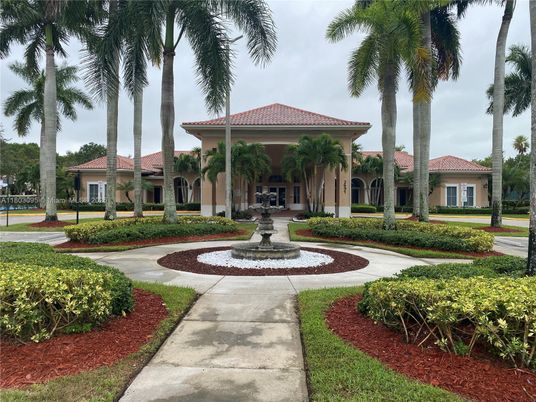 Backyard, Exterior, Facade, Mediterranean