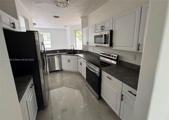 Interior, Kitchen, Stainless Steel Appliances