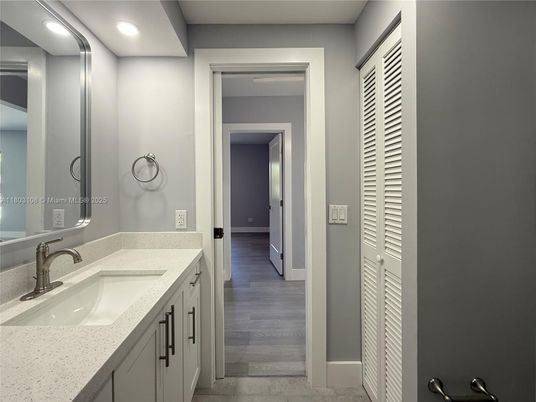 Bathroom, Interior, Recessed Lighting, Wood Texture Flooring