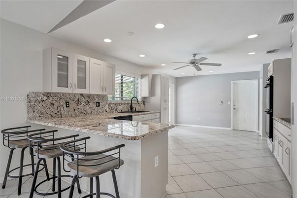 Interior, Kitchen, Recessed Lighting
