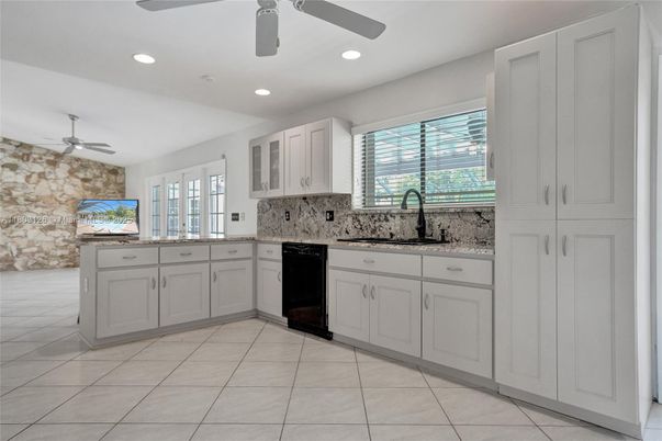 Interior, Kitchen, Recessed Lighting