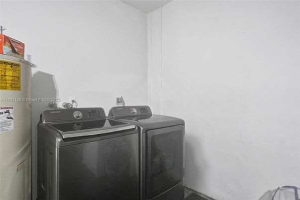 Interior, Washer