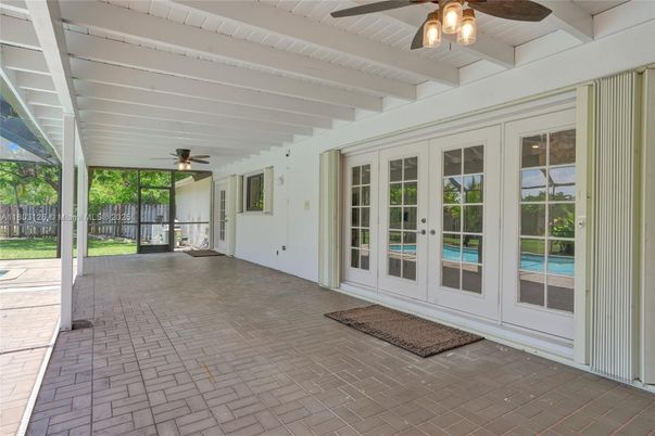 Exterior, Sun Room