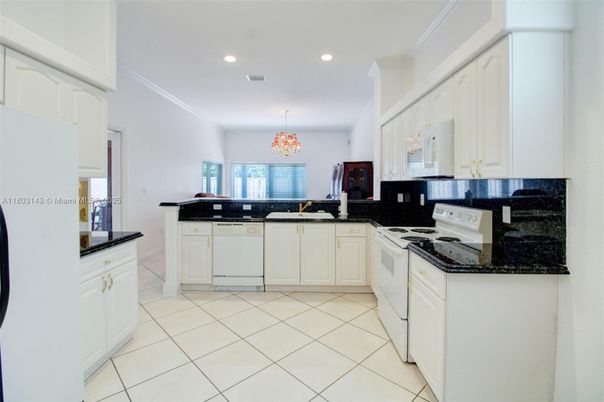 Chandelier, Interior, Kitchen, Recessed Lighting