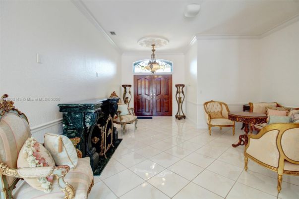 Chandelier, Fireplace, Interior