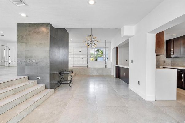 Interior, Kitchen, Pendant Lights, Recessed Lighting