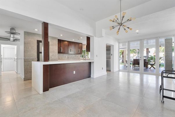 Interior, Kitchen, Pendant Lights, Recessed Lighting