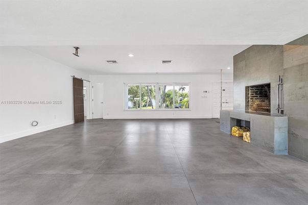 Empty room, Fireplace, Interior, Recessed Lighting