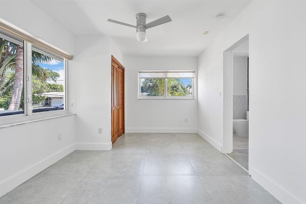 Bathroom, Empty room, Interior