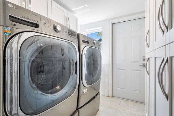 Interior, Utility Closets, Washer