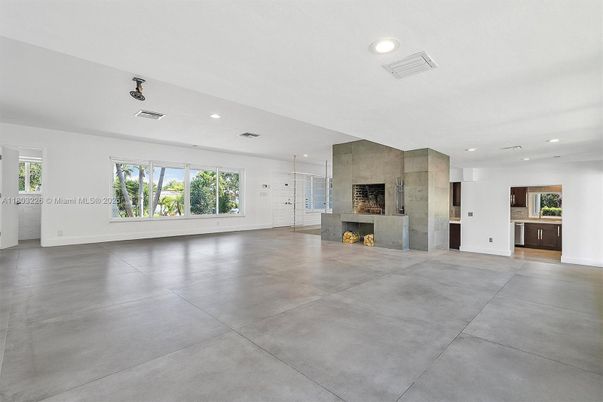 Empty room, Fireplace, Interior, Recessed Lighting