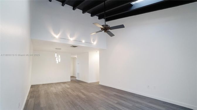 Empty room, Interior, Pendant Lights, Wood Texture Flooring