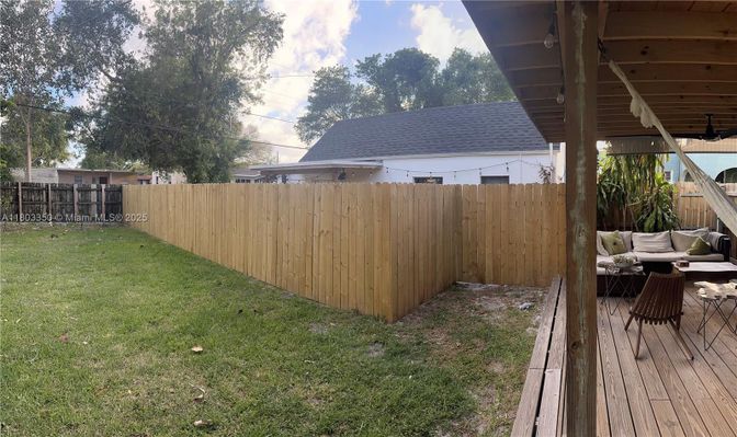 Backyard, Exterior