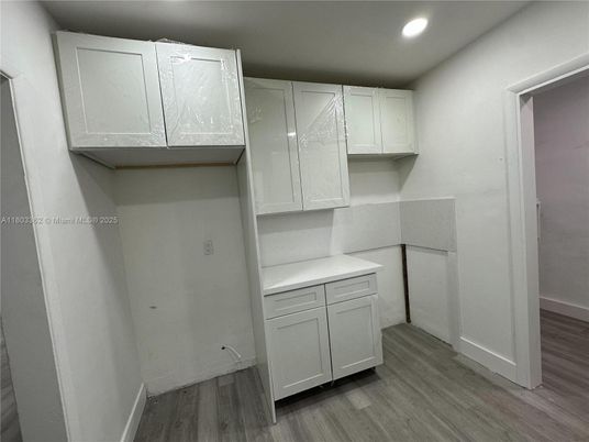 Interior, Recessed Lighting, Walk-in Closets, Wood Texture Flooring