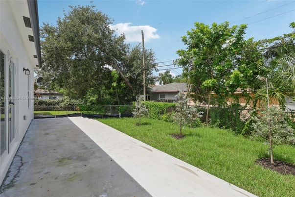 Backyard, Exterior
